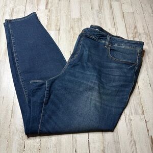 Old Navy Plus Women's Rockstar Mid Rise Super Skinny Jean Size 24